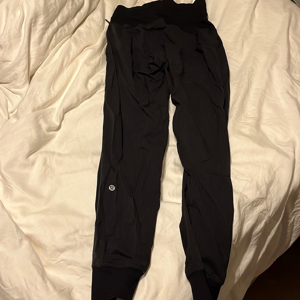 Lululemon black joggers. Barely worn. Size 2
